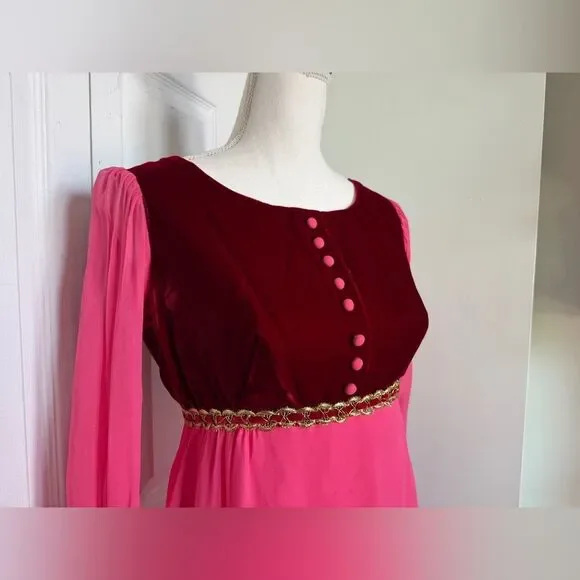 1970s Fuchsia Pink and Red Velvet Holiday Cottagecore Maxi Dress - Picture 4 of 15